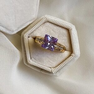 VTG Gold Lilac Lavender Square Cut Ring